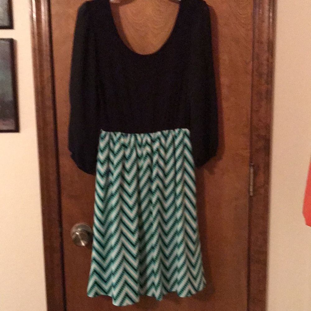 Ing Dress - Picture 3 of 6